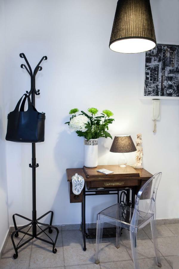 Best Located Executive Apartment In Maroussi. Athens Exterior photo